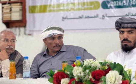 شبوة.. مدرسة أبي موسى الأشعري بجول الشيخ عبدالمانع تكرم طلابها بعد حفظهم لكتاب الله تعالى