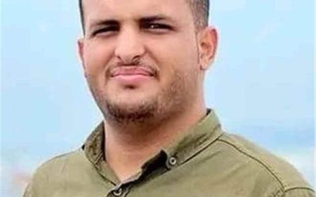 أنس الخليدي: عدن تتحول إلى ساحة تنافس سياسي في الشتاء وتُترك لمواجهة الأزمات في الصيف